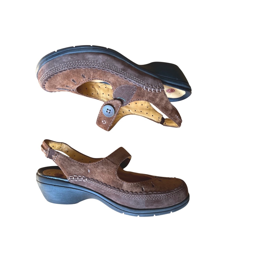 Clarks Brown Suede Mary Jane Slingback Wedge Shoe  8M Gorpcore Granola Girl